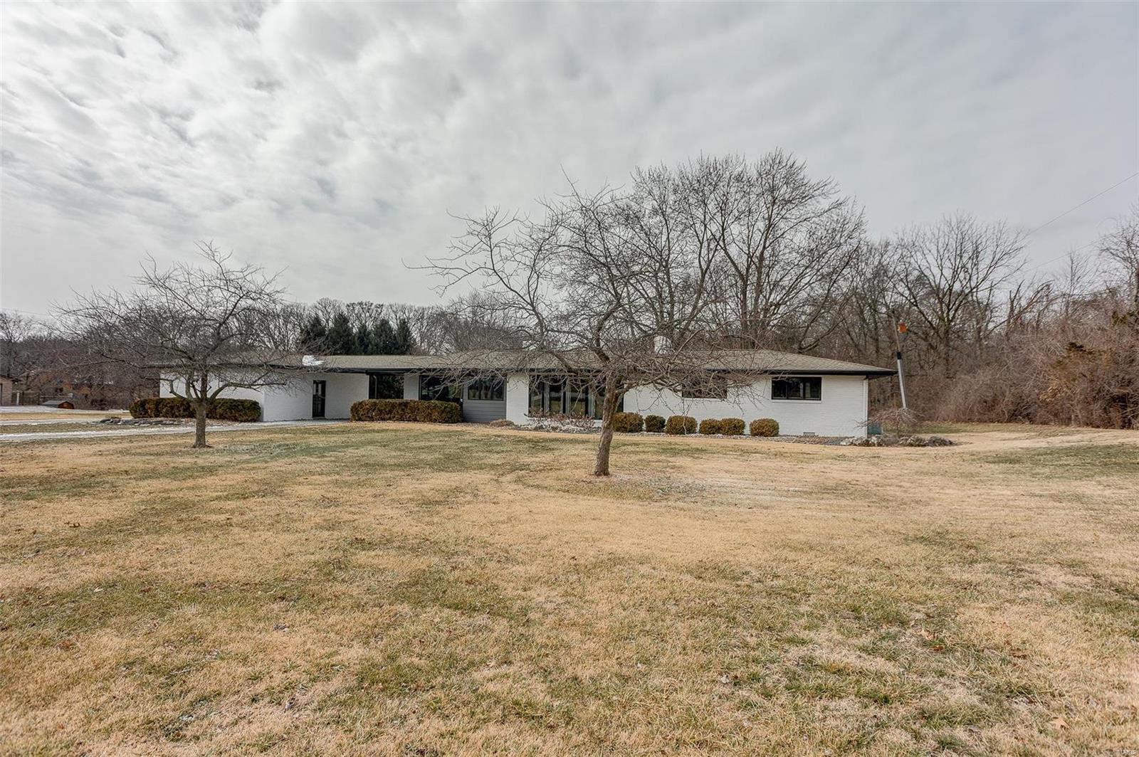 877 Troy Ofallon Road Troy, IL 62294 - Photo 3 of 69