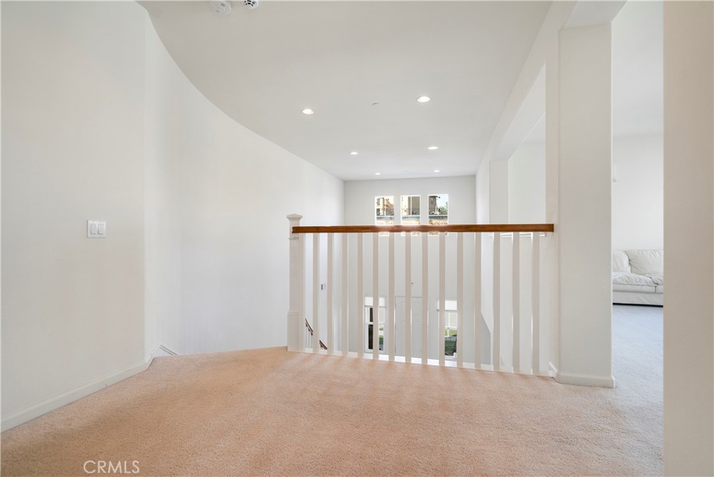 3126 Vista Terrace Riverside, CA 92503 - Photo 20 of 39