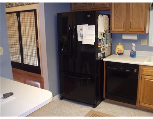 1110 Mission Road Latrobe, PA 15650 - Photo 6 of 18 Kitchen.