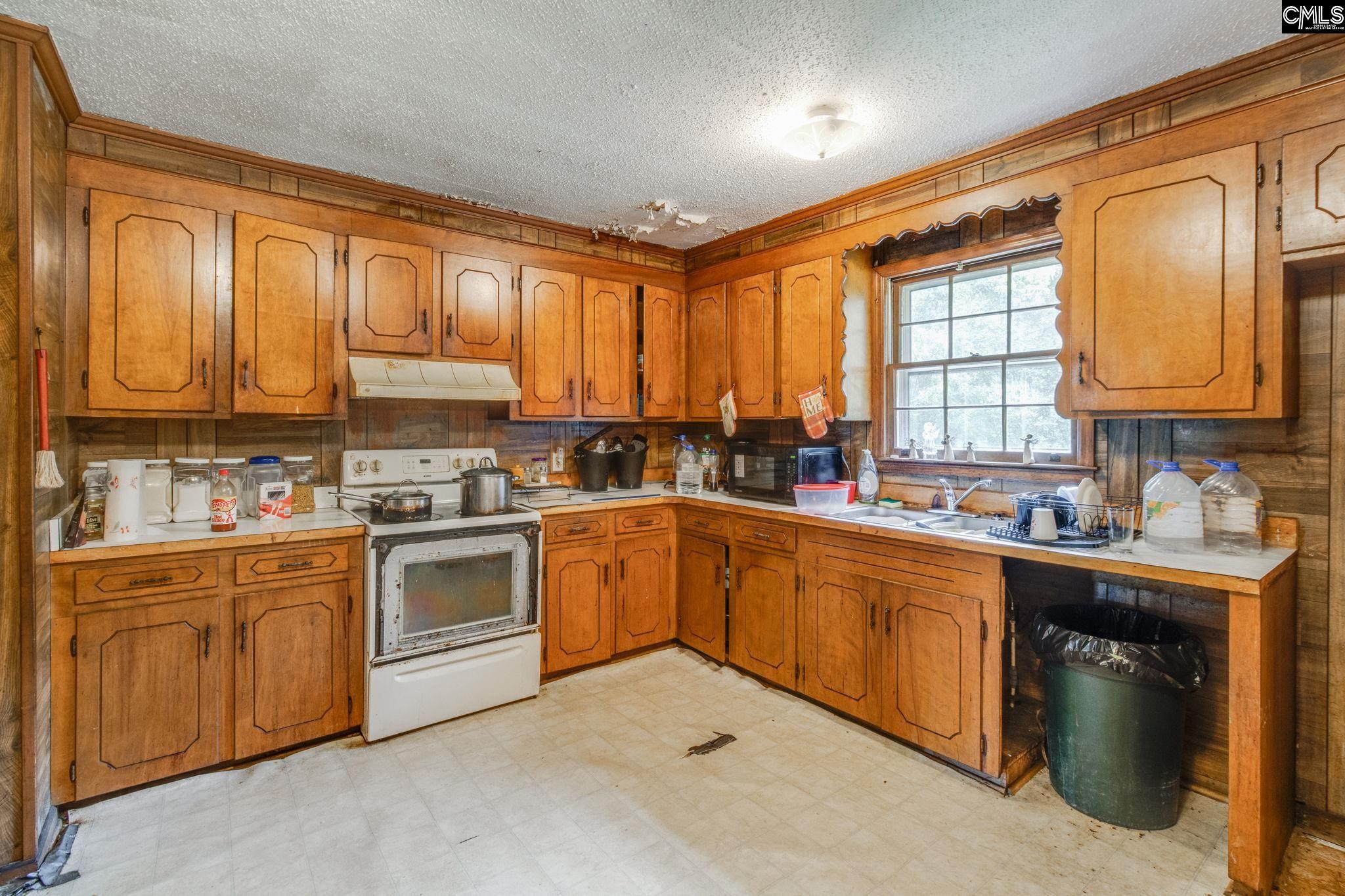 120 Eastwind Road Eastover, SC 29044 - Photo 6 of 28