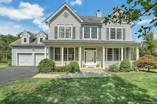 $769,000 | 5 Oldwyck Crescent, Highland Mills, NY 10930