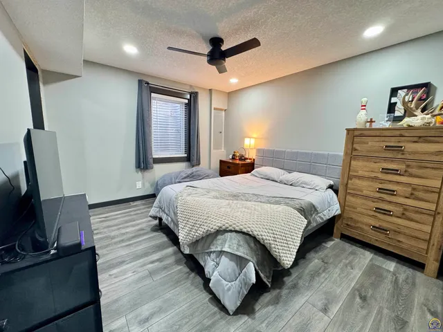 $372,000 | 3007 South Parkway Court, Emporia, KS 66801