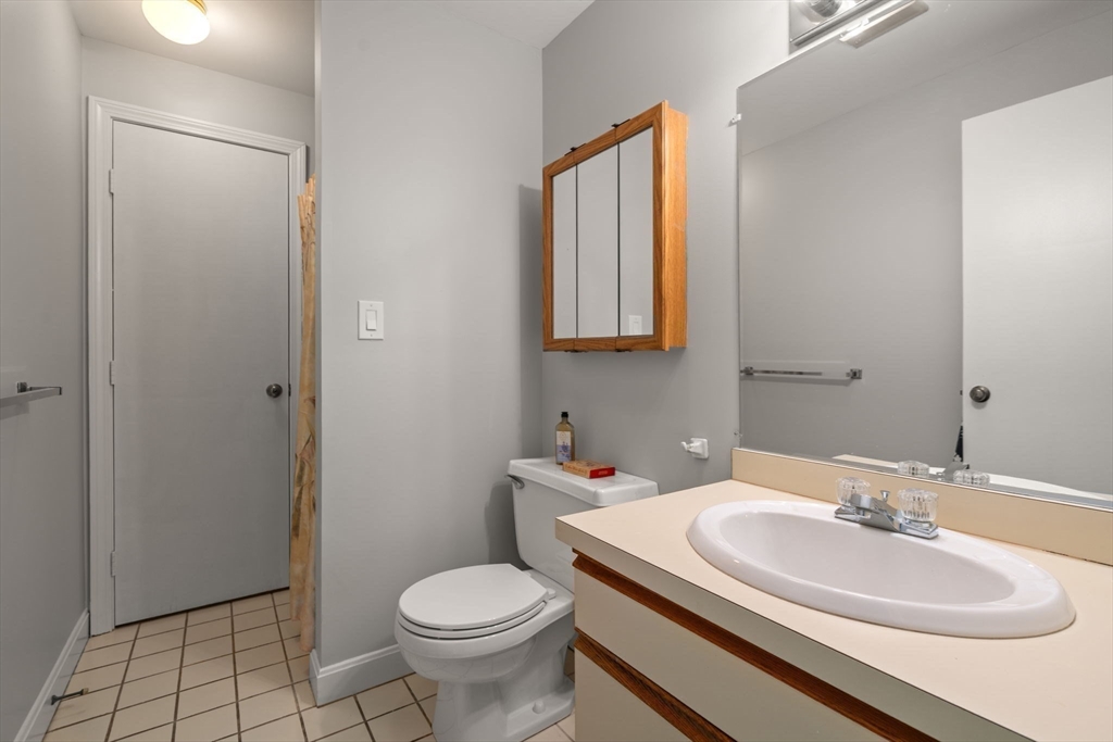 85 Victoria Heights Road, Unit 85 Boston, MA 02136 - Photo 7 of 24