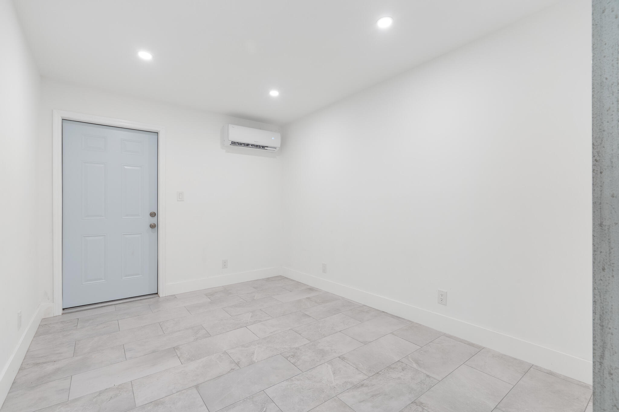 9205 Southwest 5th Street, Unit B Boca Raton, FL 33428 - Photo 20 of 27 Den
