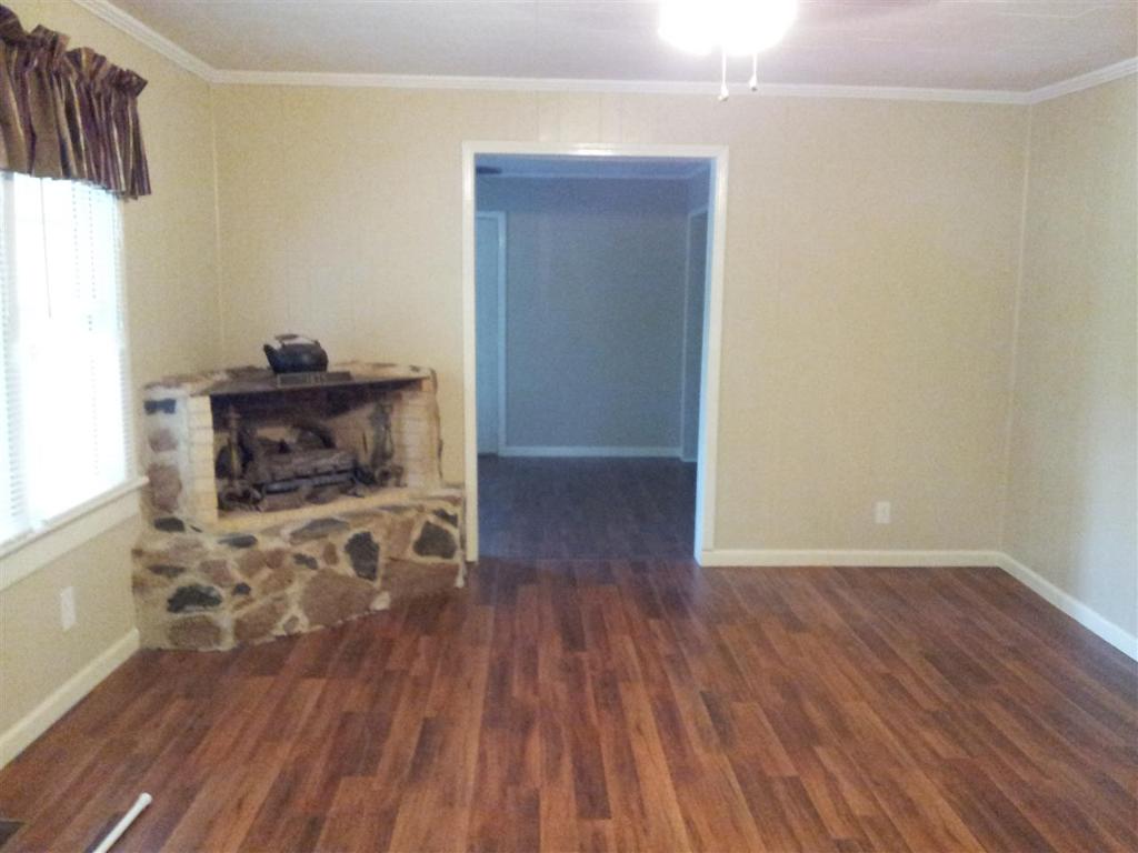 1030 Evatt Road Seneca, SC 29672 - Photo 11 of 29 Gallery Image 11