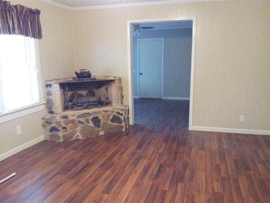 1030 Evatt Road Seneca, SC 29672 - Photo 12 of 29 Gallery Image 12