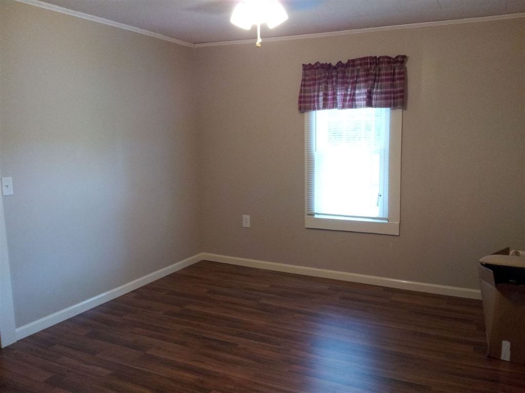1030 Evatt Road Seneca, SC 29672 - Photo 18 of 29 Gallery Image 18