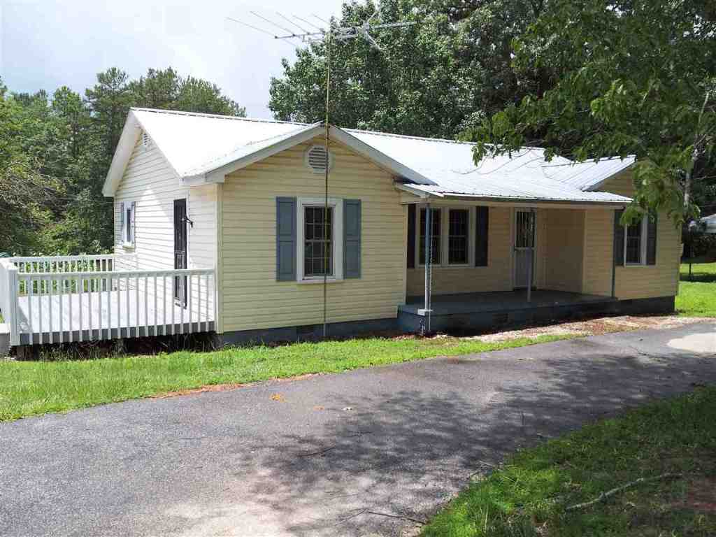 1030 Evatt Road Seneca, SC 29672 - Photo 2 of 29 Gallery Image 2