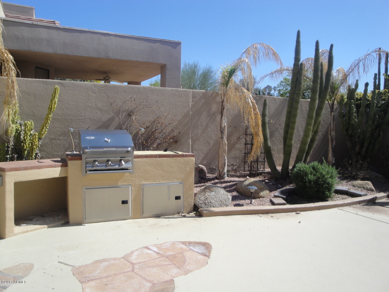 7740 East Gainey Ranch Road, Unit 46 Scottsdale, AZ 85258 - Photo 4 of 21 BUILT IN BBQ