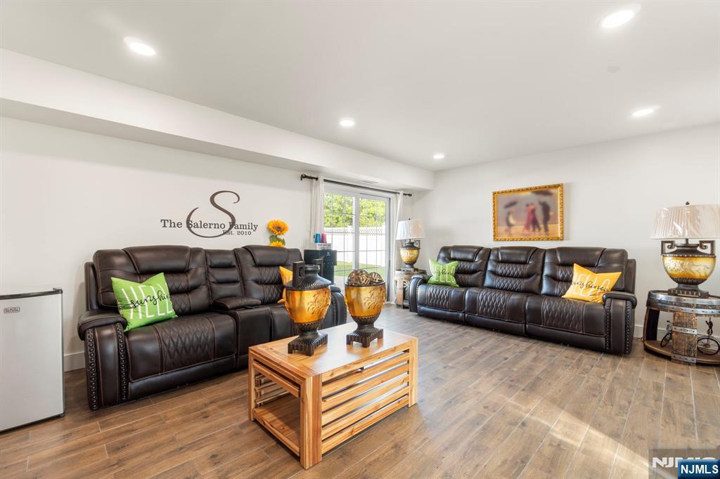 4 Hedgewood Road Howell, NJ 07731 - Photo 16 of 23