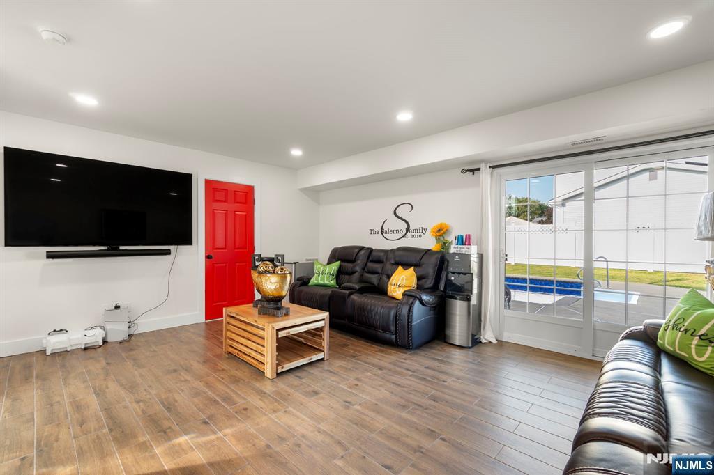 4 Hedgewood Road Howell, NJ 07731 - Photo 18 of 23