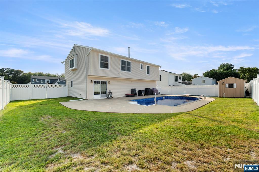 4 Hedgewood Road Howell, NJ 07731 - Photo 21 of 23