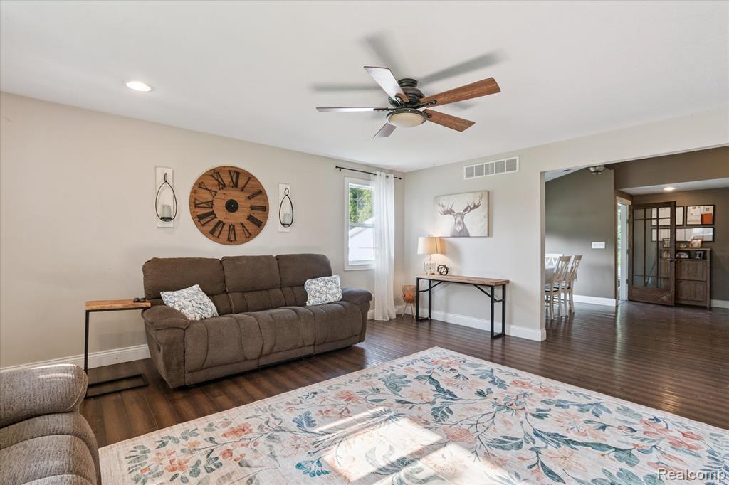3945 Mentel Road Monroe, MI 48162 - Photo 9 of 41