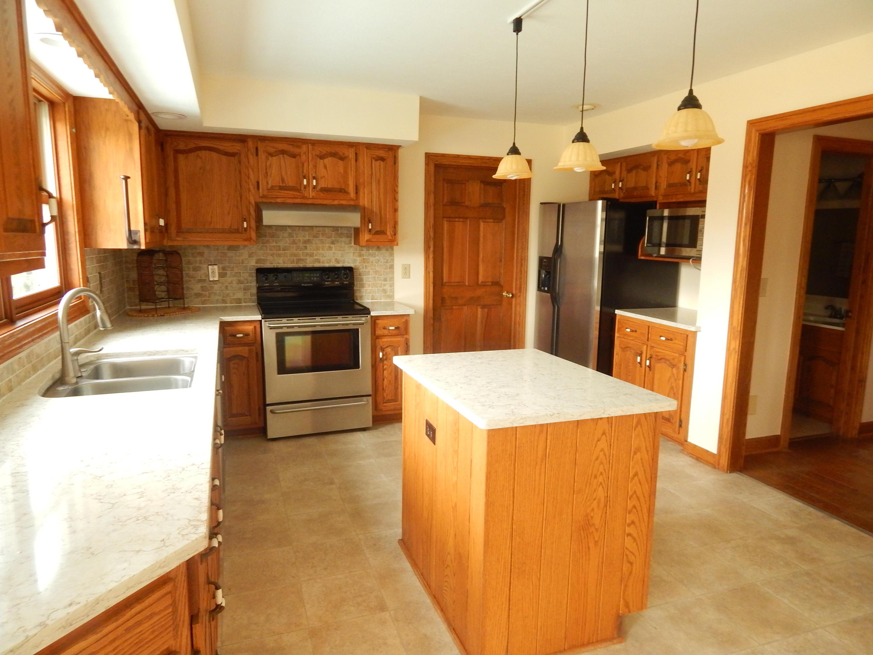 1892 Ford Road Delaware, OH 43015 - Photo 11 of 52 Gallery Image 11