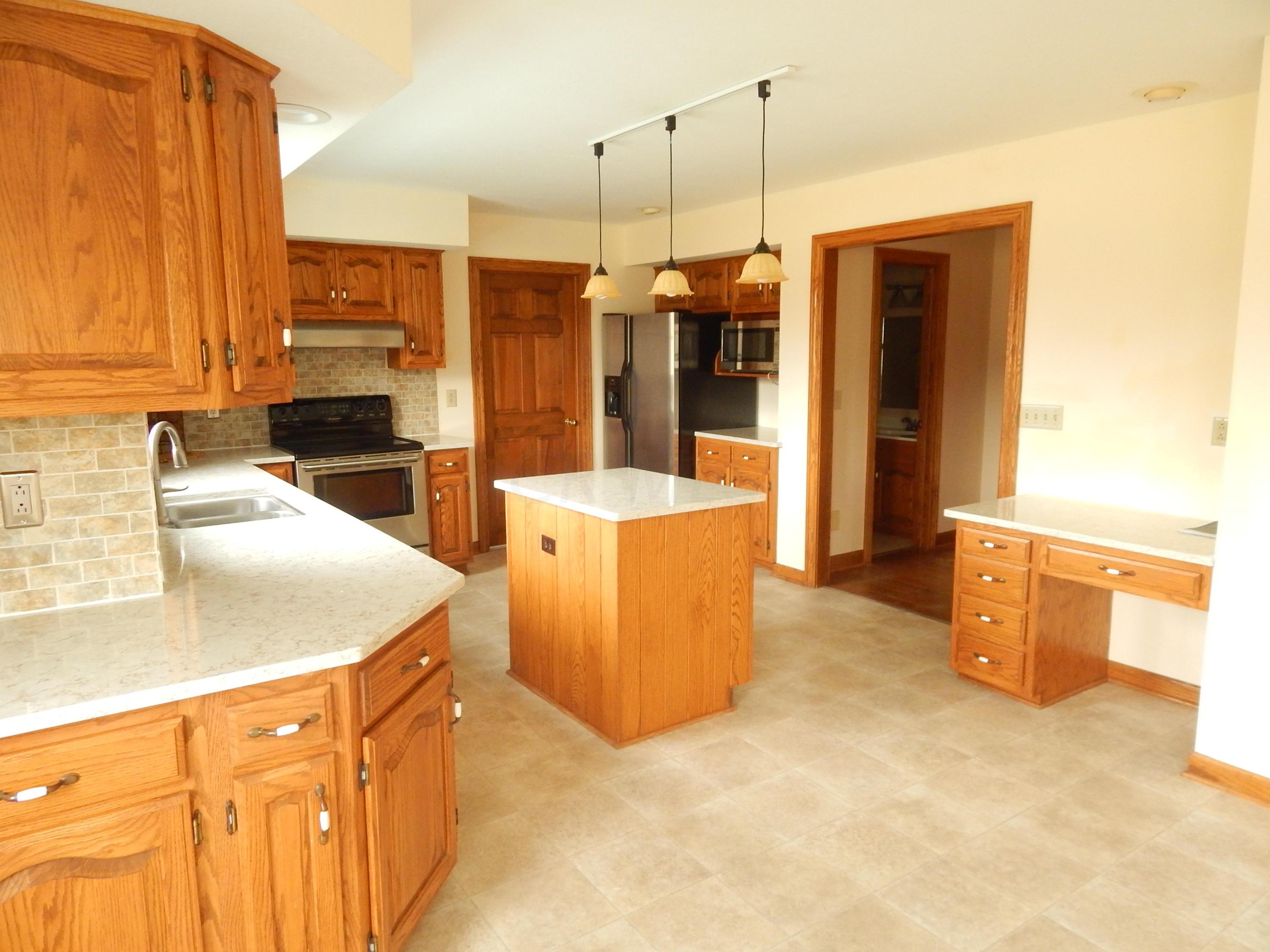 1892 Ford Road Delaware, OH 43015 - Photo 12 of 52 Gallery Image 12