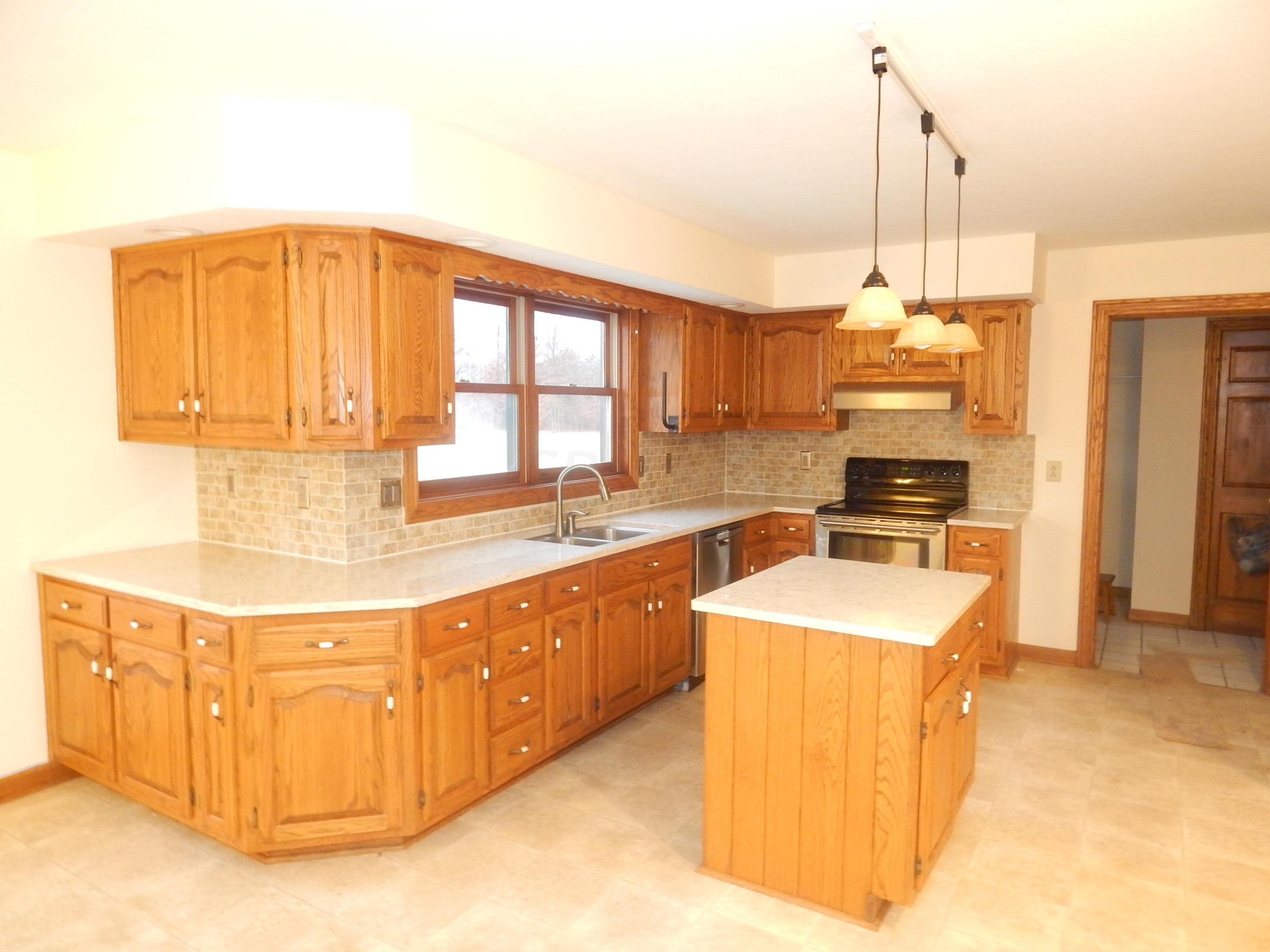 1892 Ford Road Delaware, OH 43015 - Photo 4 of 52 Gallery Image 4