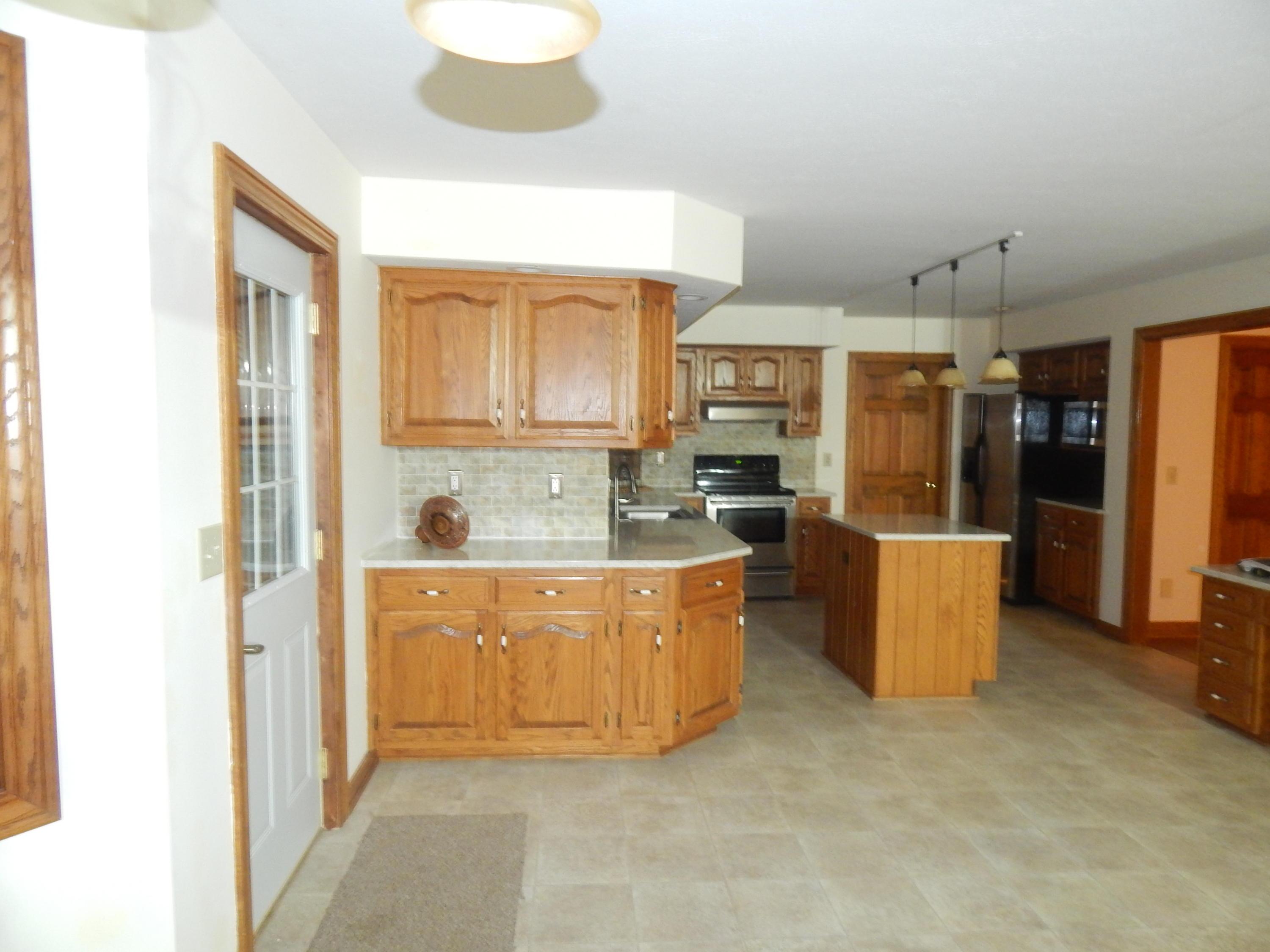 1892 Ford Road Delaware, OH 43015 - Photo 10 of 52 Gallery Image 10