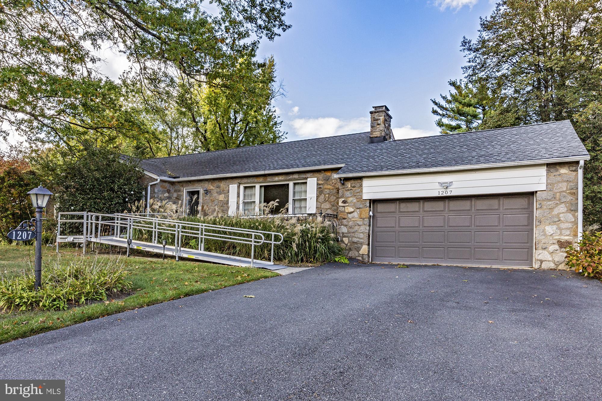 1207 Carr Road Wilmington, DE 19809 - Photo 1 of 26 Gallery Image 1