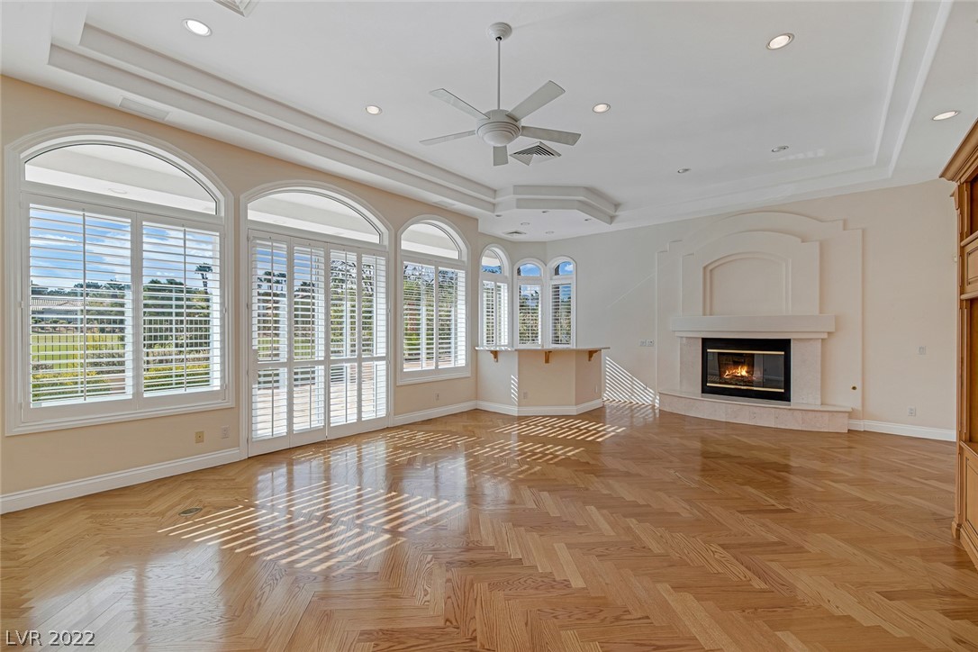 2017 Eagle Trace Way Las Vegas, NV 89117 - Photo 14 of 63