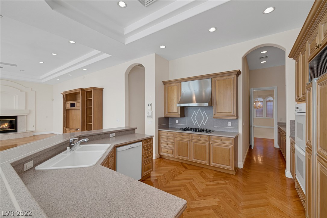 2017 Eagle Trace Way Las Vegas, NV 89117 - Photo 45 of 63