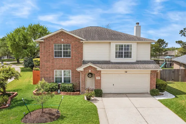 $298,000 | 2865 Misty Bay Drive, Dickinson, TX 77539