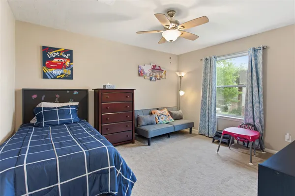 $298,000 | 2865 Misty Bay Drive, Dickinson, TX 77539