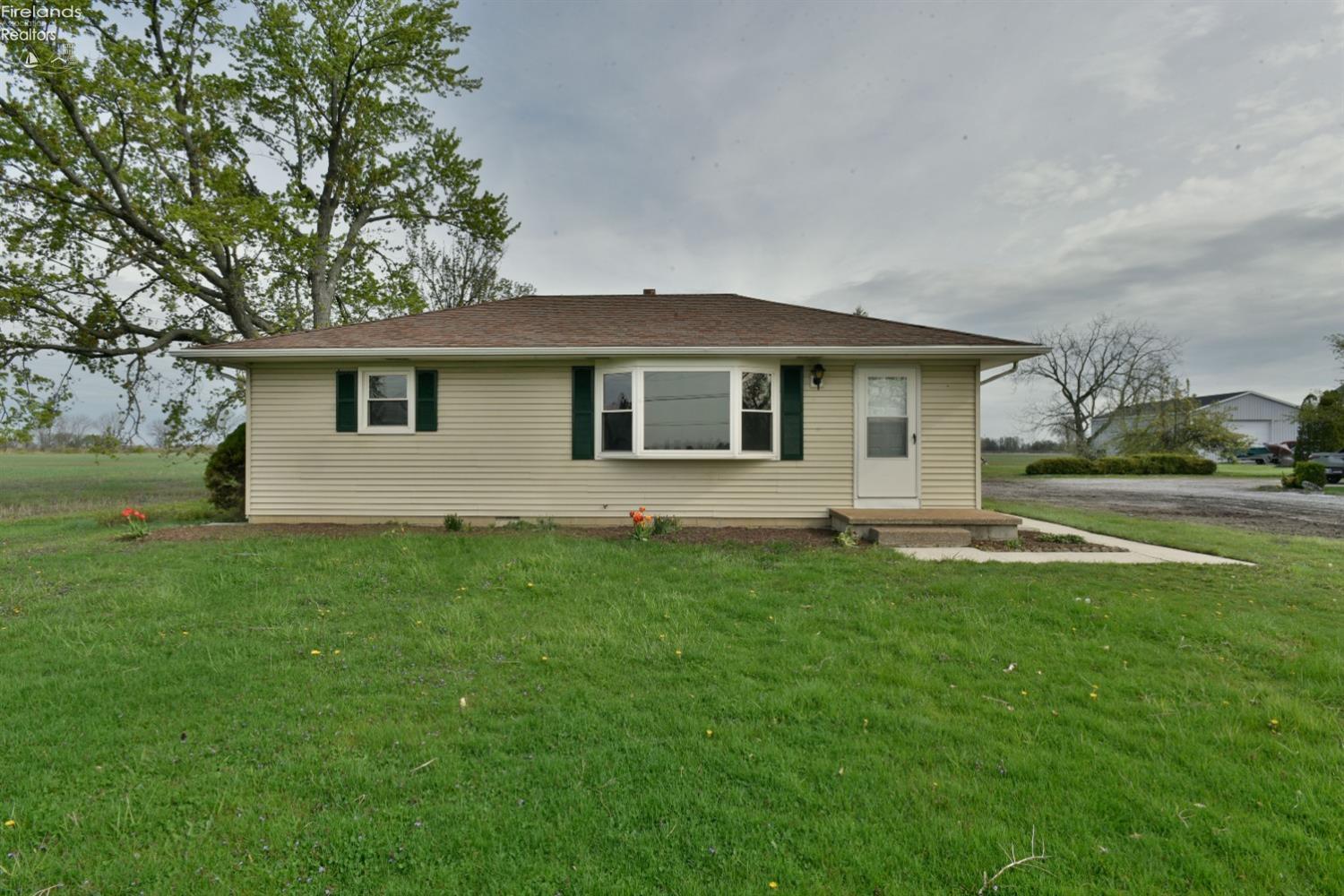 6079 West Harbor Road Lacarne, OH 43439 - Photo 12 of 28 Gallery Image 12
