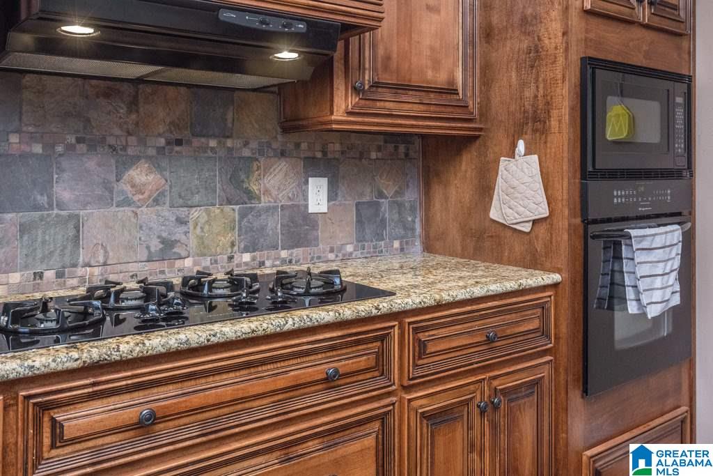 7942 Forest Loop Pinson, AL 35126 - Photo 14 of 39