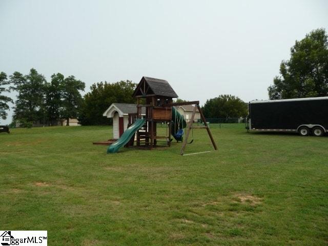 241 Gibbs Road Wellford, SC 29385 - Photo 16 of 16