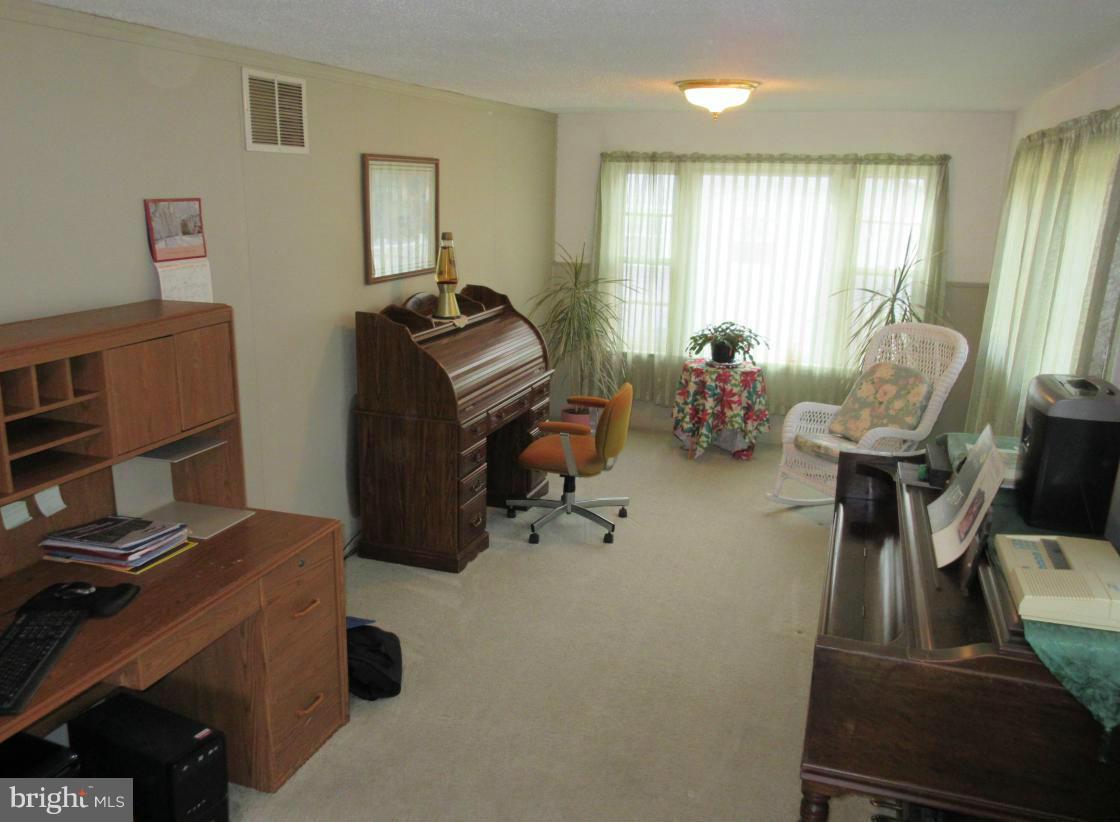 7344 Tred Avon Road Baltimore, MD 21220 - Photo 4 of 21 Interior (General)