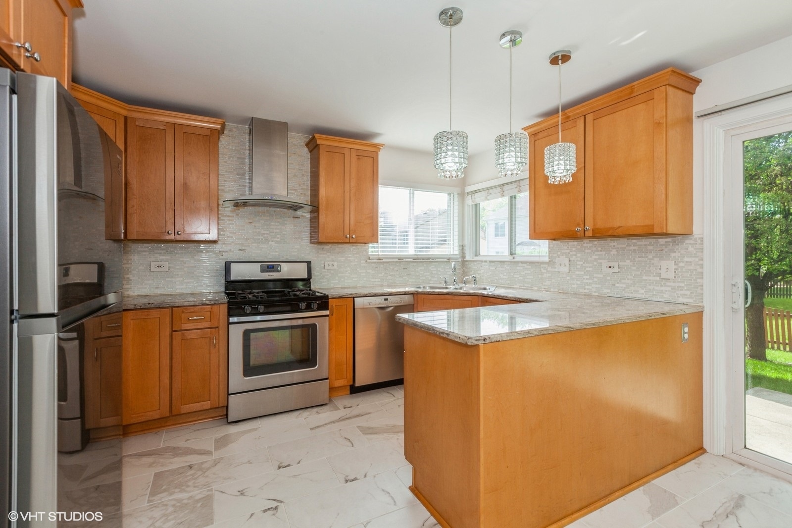 3107 Bennett Place Aurora, IL 60502 - Photo 6 of 20