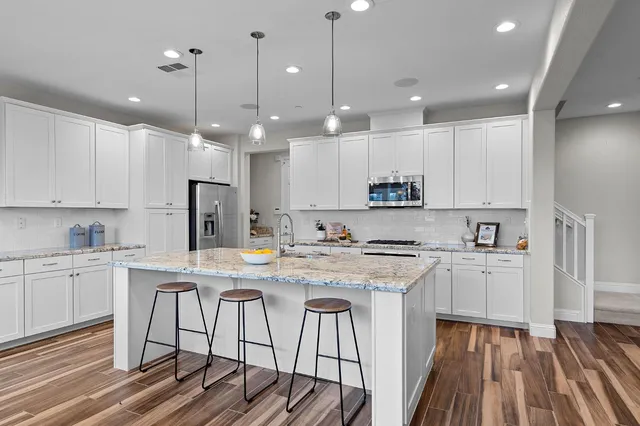 $879,000 | 4120 Vittorio Drive, Roseville, CA 95661