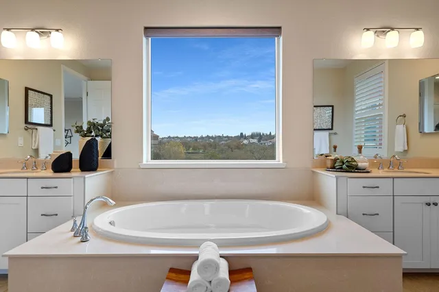 $879,000 | 4120 Vittorio Drive, Roseville, CA 95661