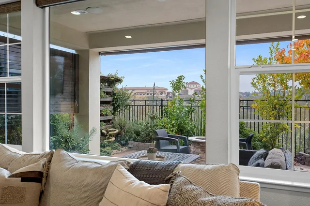 $879,000 | 4120 Vittorio Drive, Roseville, CA 95661