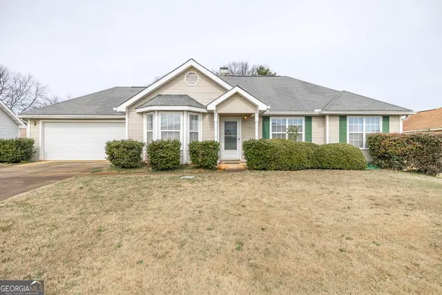 $200,000 | 1560 Sweetwater Drive, Warner Robins, GA 31088