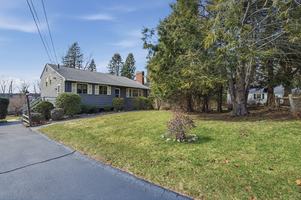 6 Pine Knoll Road Franklin, MA 02038 - Photo 1 of 37