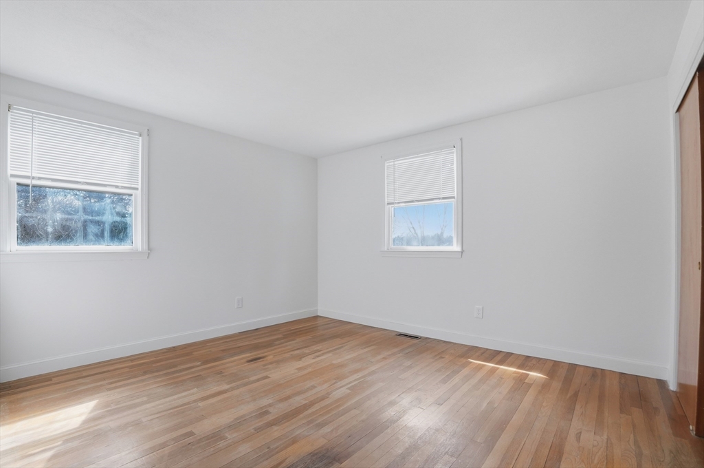 6 Pine Knoll Road Franklin, MA 02038 - Photo 11 of 37