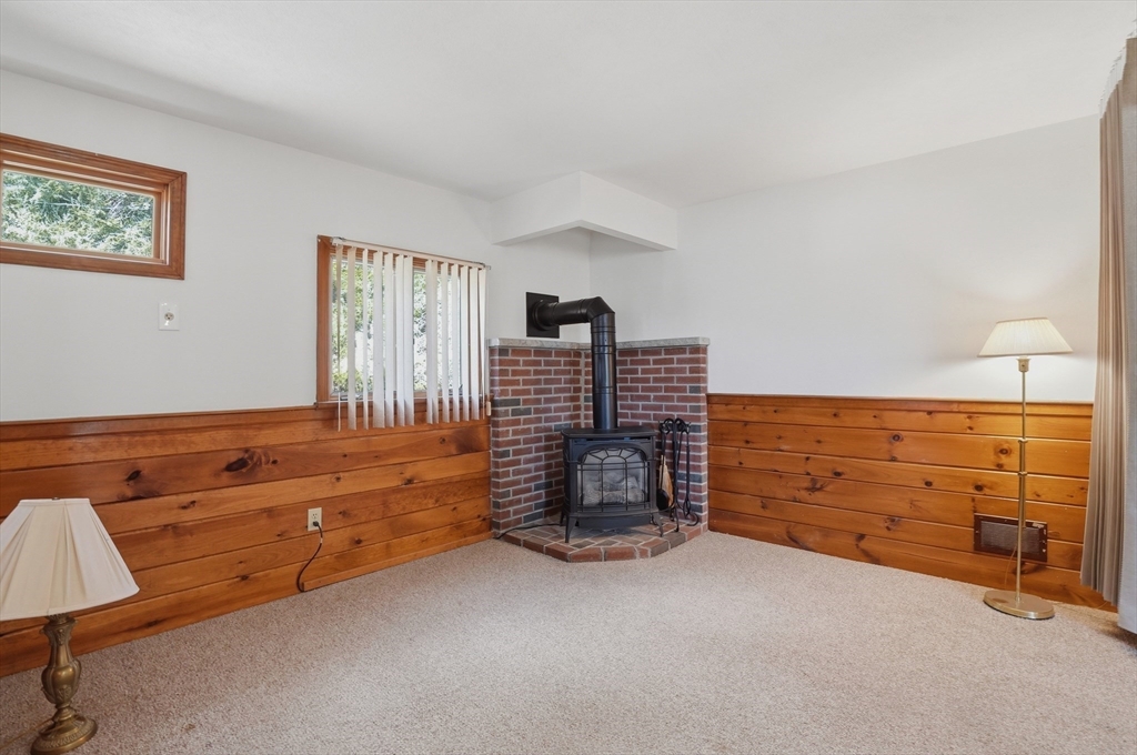 6 Pine Knoll Road Franklin, MA 02038 - Photo 20 of 37