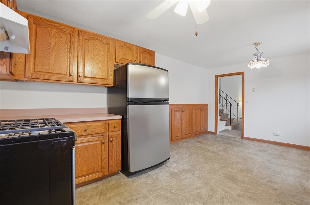 6 Pine Knoll Road Franklin, MA 02038 - Photo 9 of 37