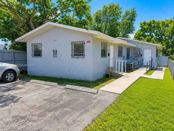 $1,850 | 6228 Northwest 4th Avenue, Unit 2, Miami, FL 33150