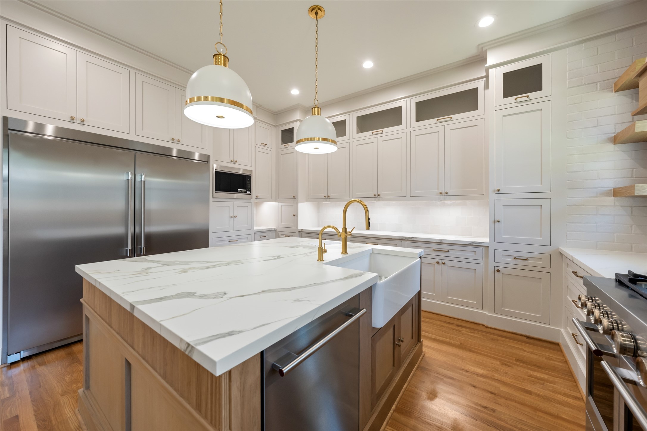 826 Ralfallen Street Houston, TX 77008 - Photo 11 of 32