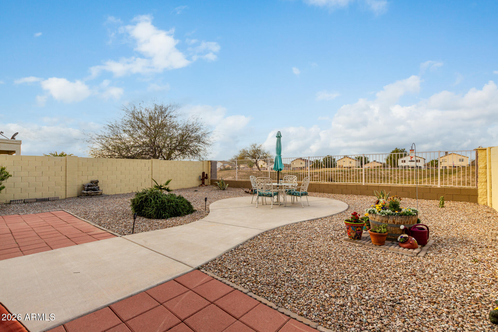 6880 East Lush Vista View Florence, AZ 85132 - Photo 2 of 19 28 Lush Vista