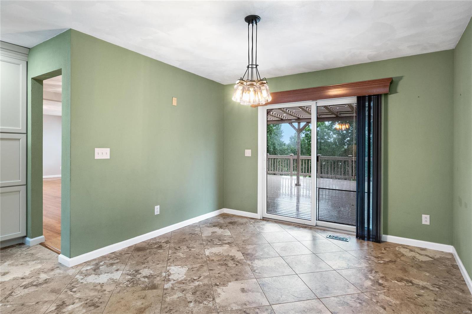 18 Phillips Lane Shiloh, IL 62221 - Photo 17 of 63 Gallery Image 17