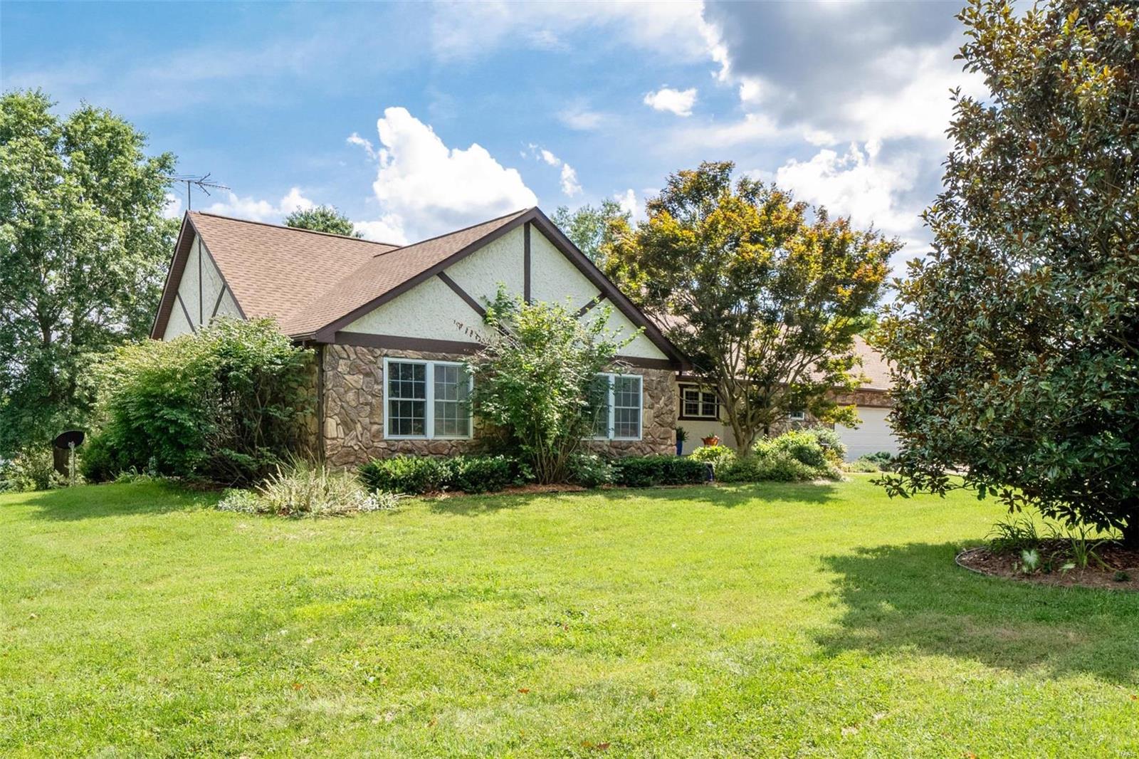 18 Phillips Lane Shiloh, IL 62221 - Photo 43 of 63 Gallery Image 43