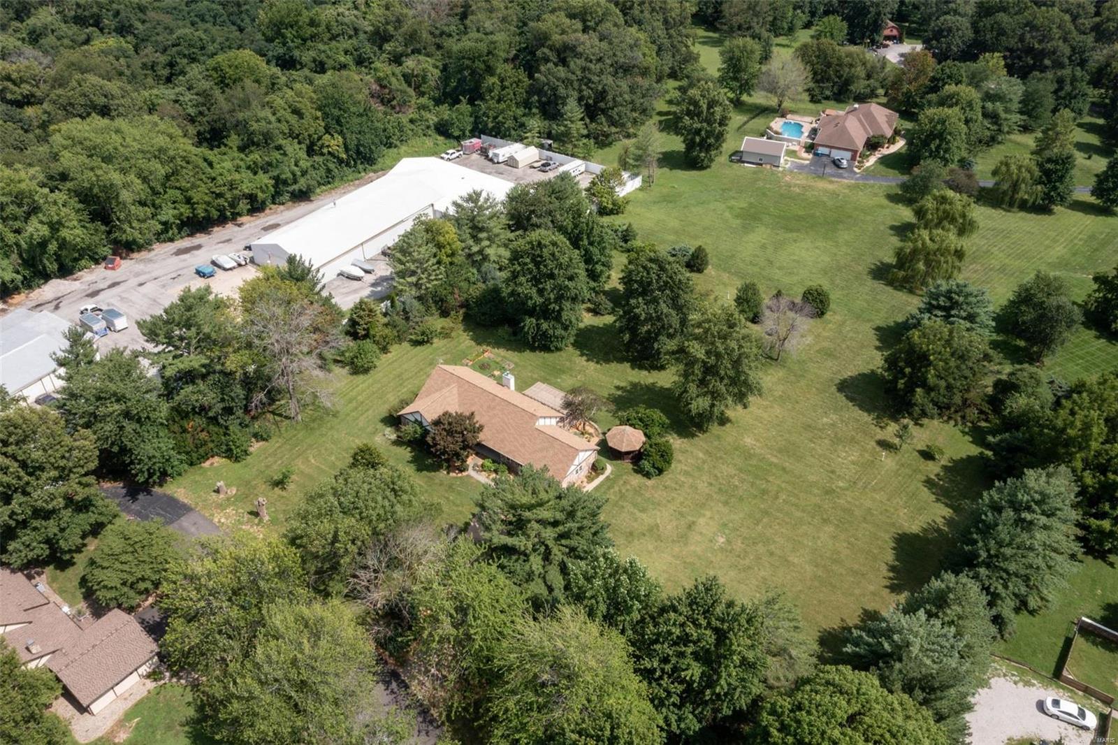 18 Phillips Lane Shiloh, IL 62221 - Photo 48 of 63 Gallery Image 48