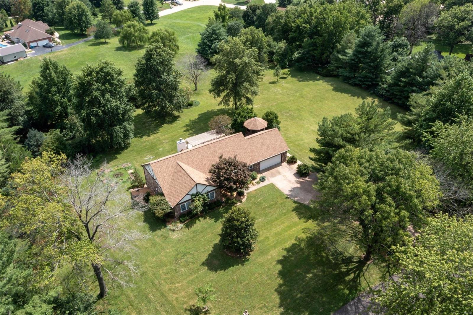 18 Phillips Lane Shiloh, IL 62221 - Photo 51 of 63 Gallery Image 51