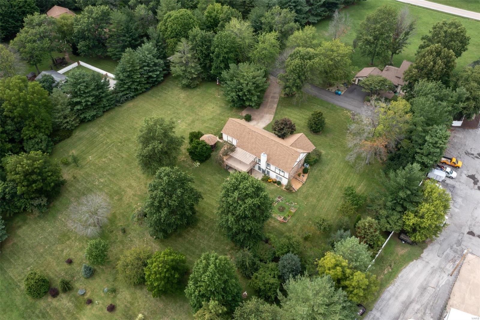 18 Phillips Lane Shiloh, IL 62221 - Photo 55 of 63 Gallery Image 55