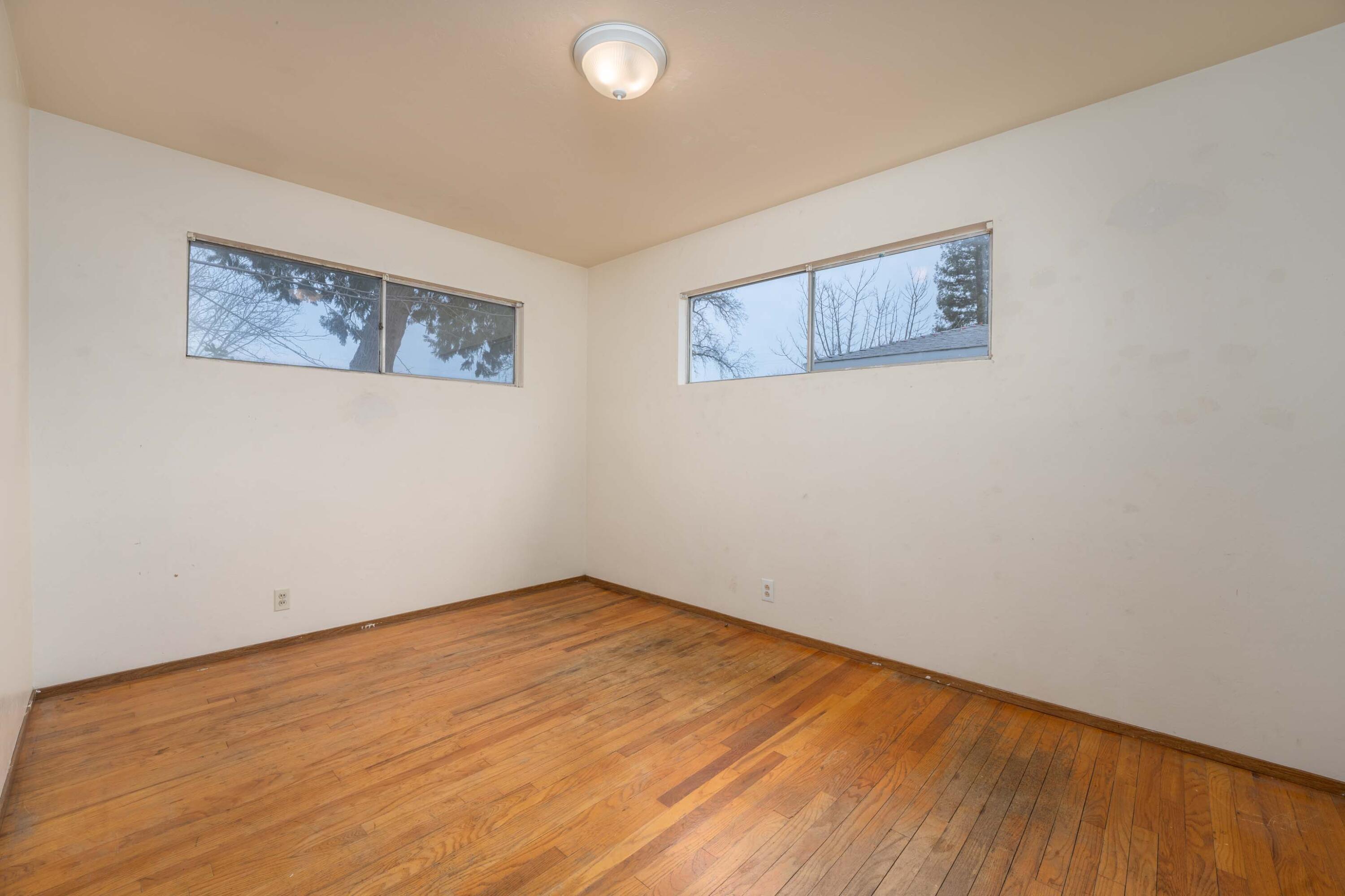 19458 Lucille Street Anderson, CA 96007 - Photo 16 of 25 19458 Lucille St (1 of 27)