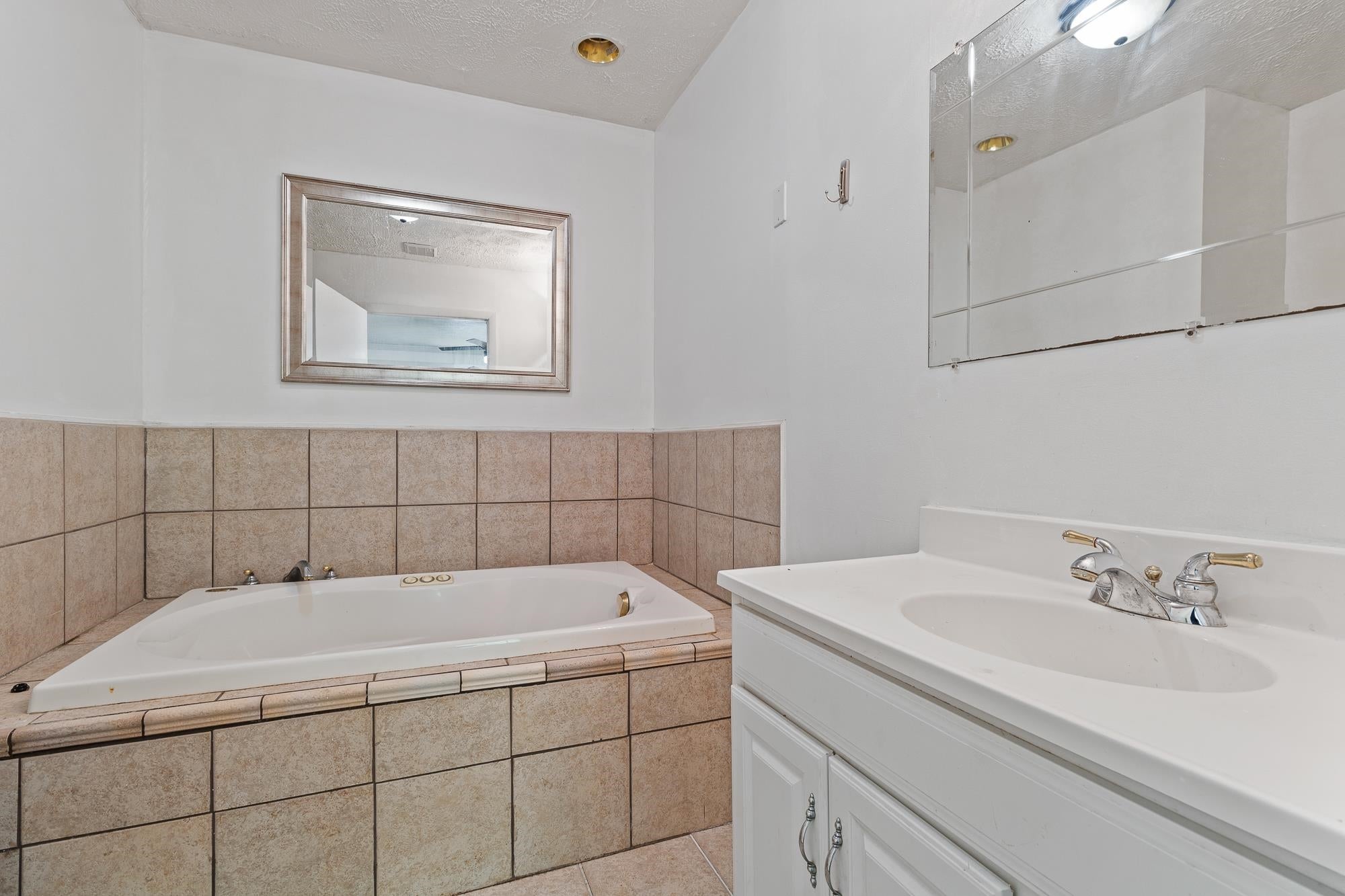 2680 5th Street Road Huntington, WV 25701 - Photo 12 of 28 Gallery Image 12