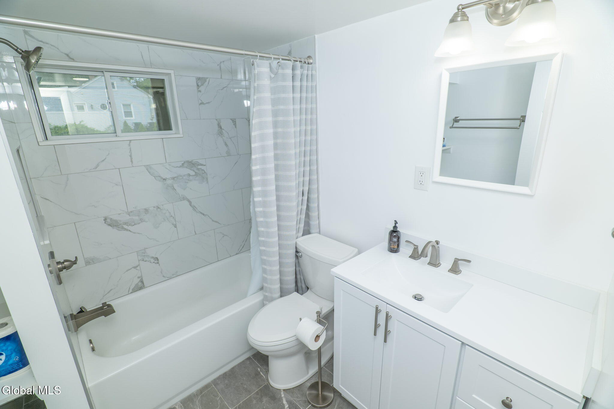 38 Morris Road Colonie, NY 12304 - Photo 16 of 26 17-web-or-mls-38MorrisRd-17